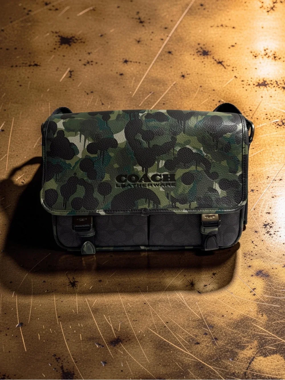 Coach stylish messenger